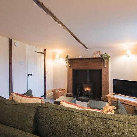 Crow Cottage By Bloom Stays Faversham Extérieur photo